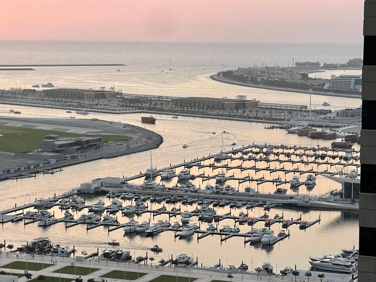 Sea View 1Br Apartment - Marina Pinnacle Dubai Exteriör bild